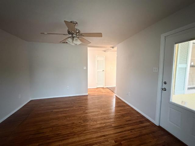 Building Photo - 108 Sunset Cir