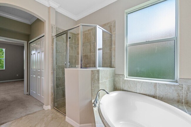 Building Photo - 10328 Prato Dr
