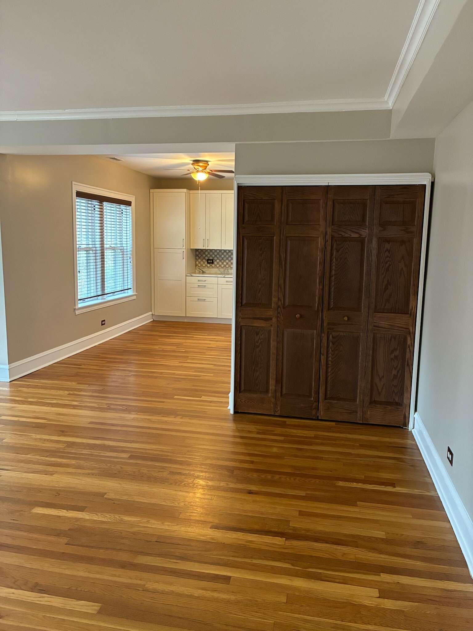 Building Photo - 801 Erie St