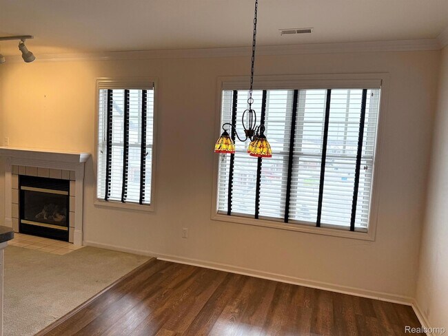 Building Photo - 3930 Forester Blvd