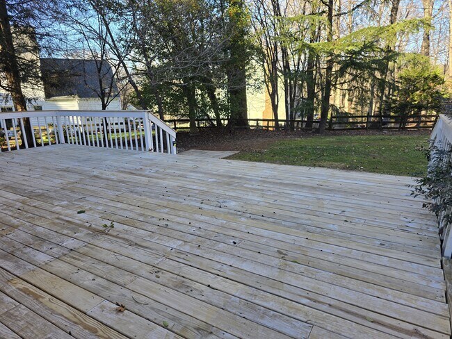 Building Photo - 5104 Grist Mill Ct