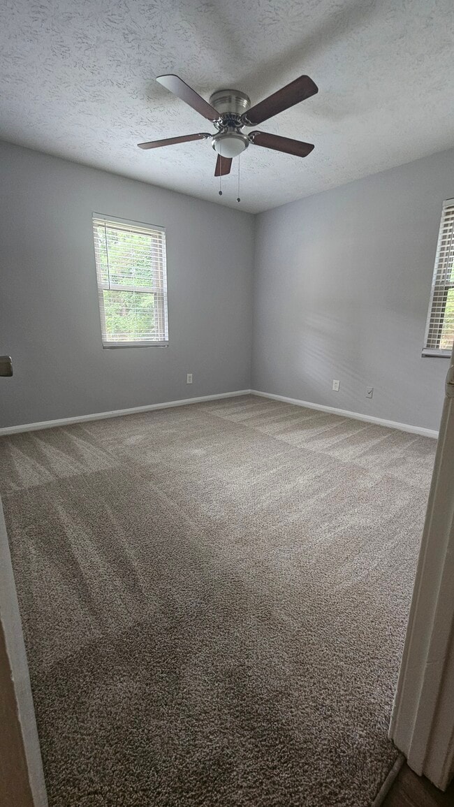 Building Photo - Knowles Pointe Apartments