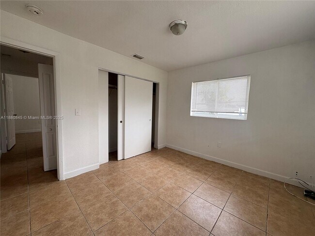 Building Photo - 8045 NE 1st Ave