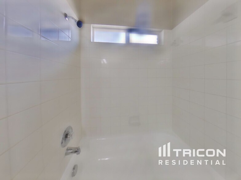 Building Photo - 6258 Ozona Mill