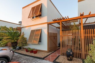 Building Photo - 13163 SW 15th Ln