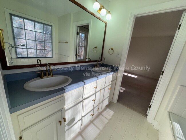 Building Photo - 116 Kendlewick Dr