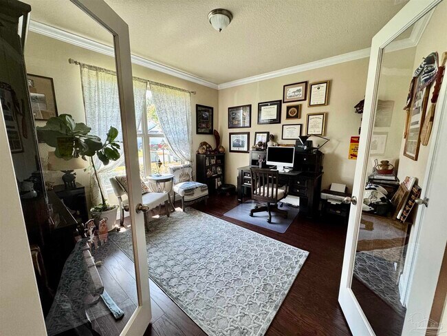 Building Photo - 9993 Boxelder Blvd