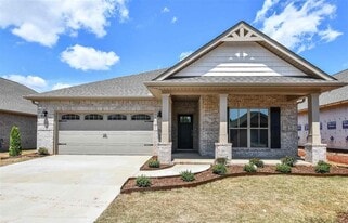 Building Photo - 29851 Copperpenny Dr NW