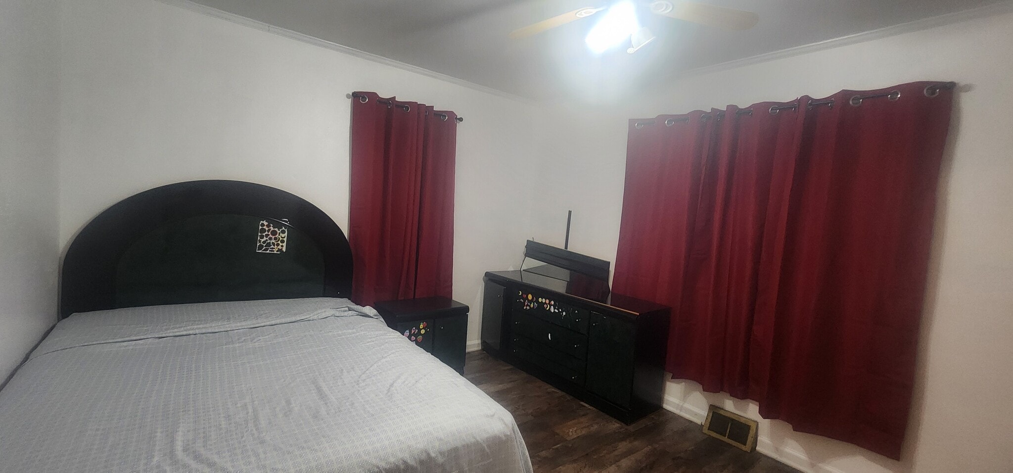 Building Photo - 406 NE 74th St