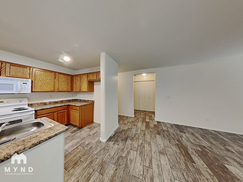 Building Photo - 22564 W Pima St