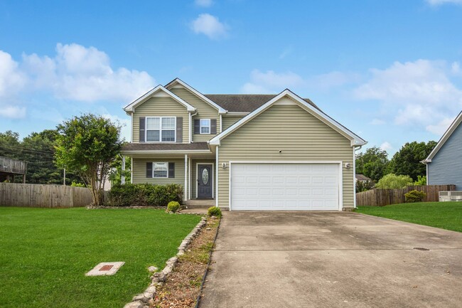 Primary Photo - Pet Friendly Three Bedroom!