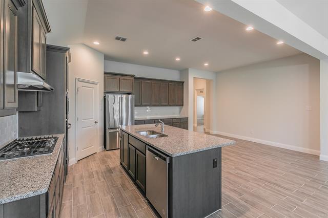 Building Photo - 1405 Bentwood Dr
