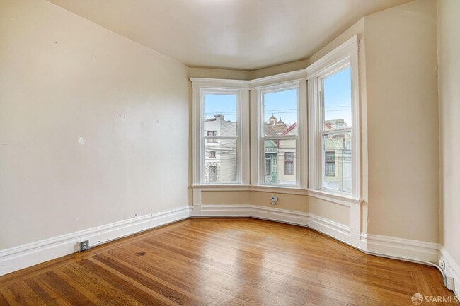 Building Photo - 1342 11th Ave