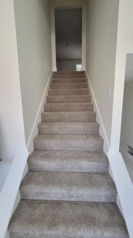 Building Photo - 317 Kiowa Dr E