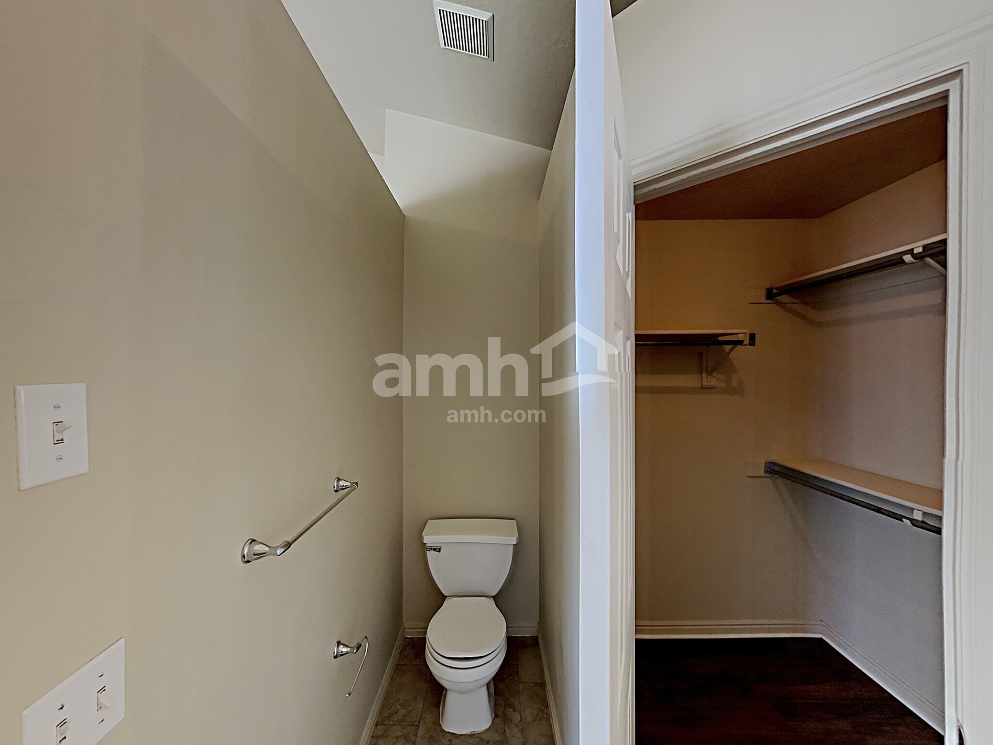 Building Photo - 126 S 1600 W