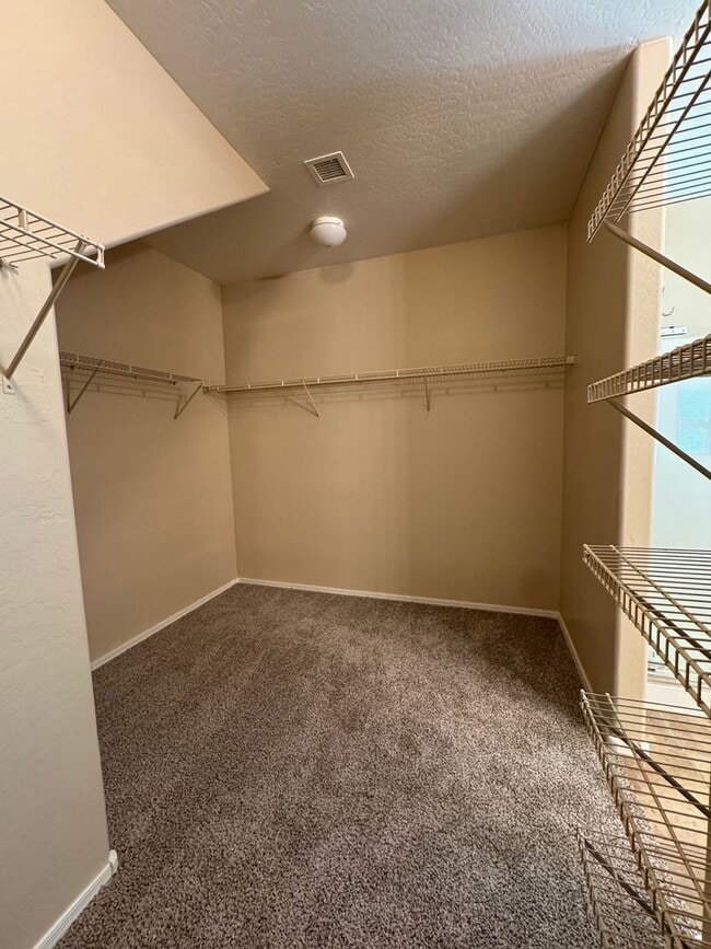 Building Photo - Large home with great sized kitchen and loft!