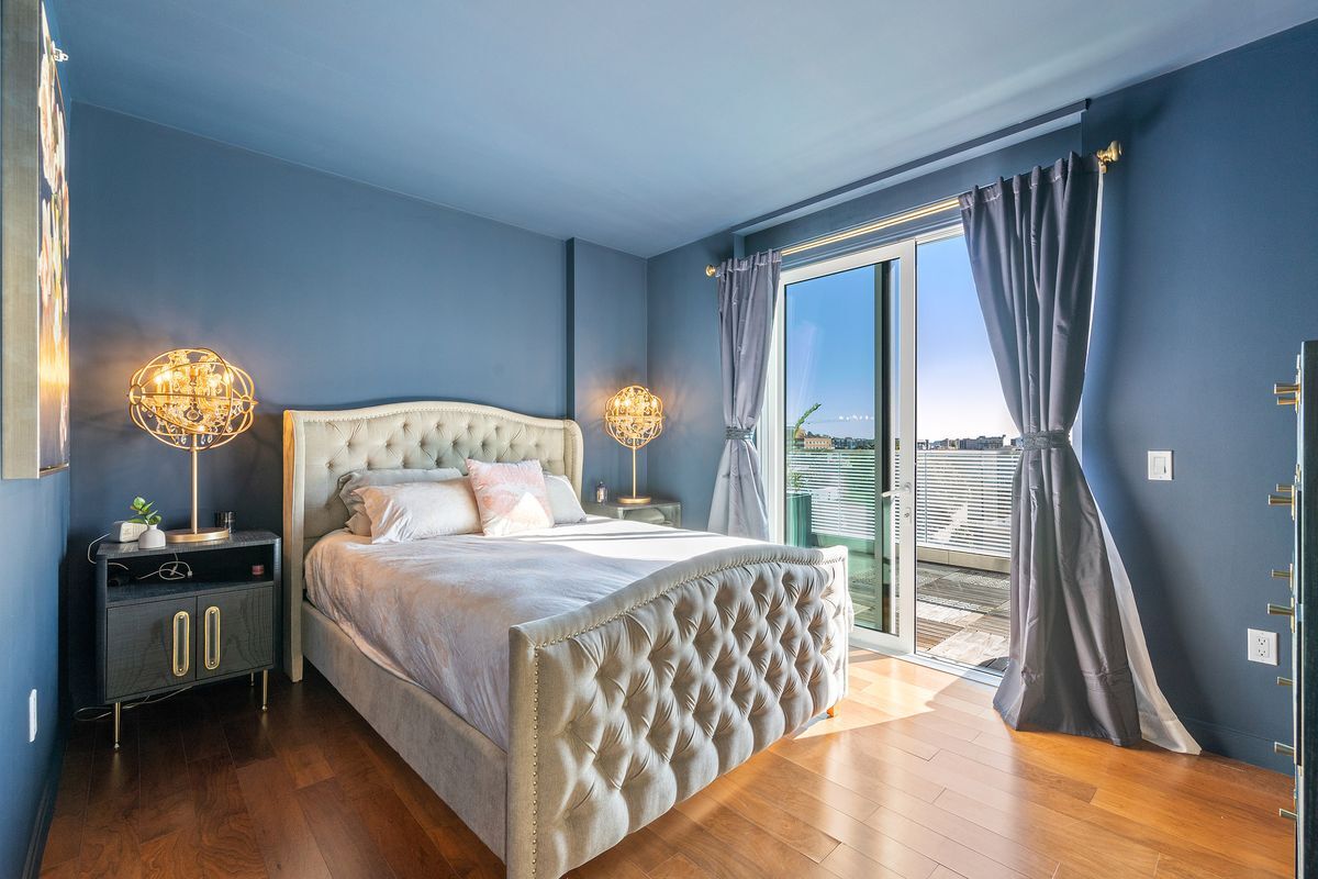 Building Photo - 555 Fulton St