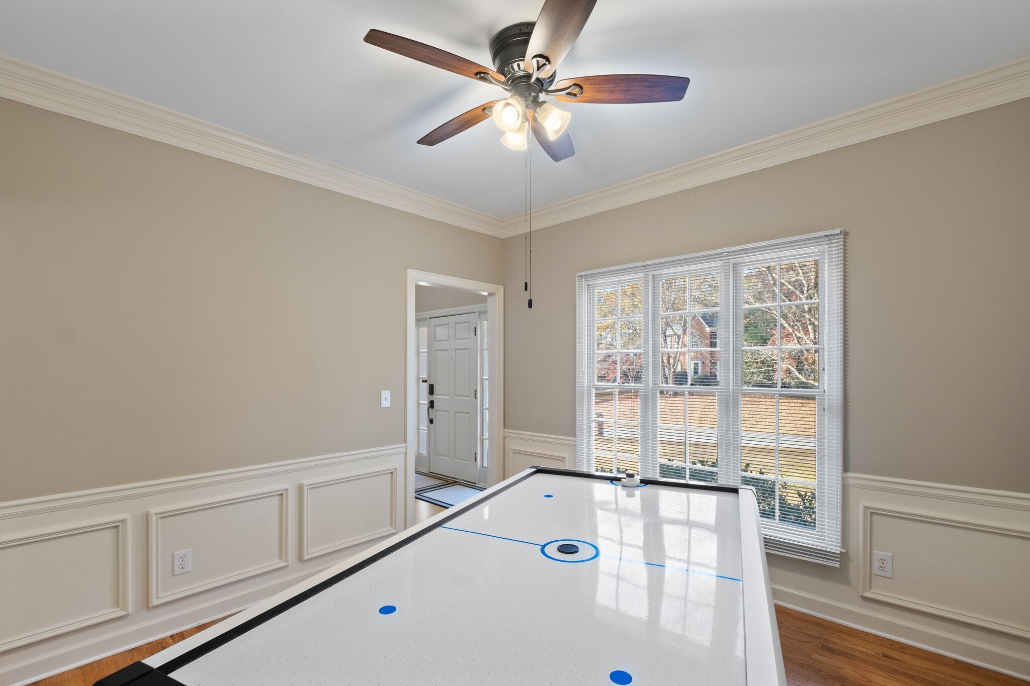 Building Photo - 2293 Camden Dr SW