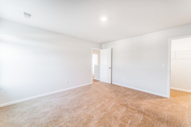 Building Photo - Discover Modern Luxury: Rent Your Dream Home at Nokota Place Community!