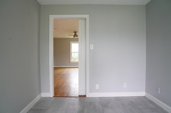 Building Photo - 3522 Rosedale St