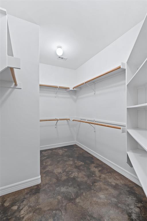 Building Photo - 485 Canna Lily Cir