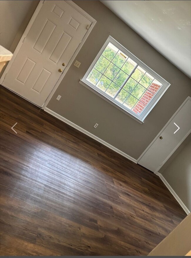 Building Photo - 4812-4814 Pawnee Trail