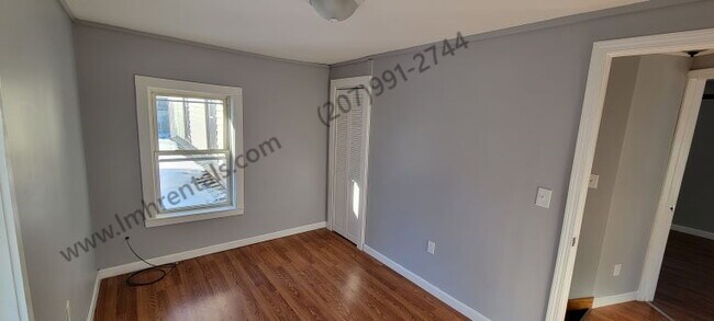 Building Photo - 97 Grove St