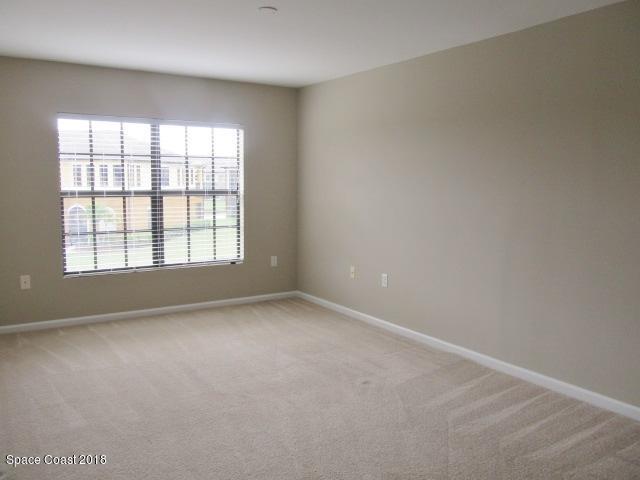 Building Photo - 1385 Lara Cir