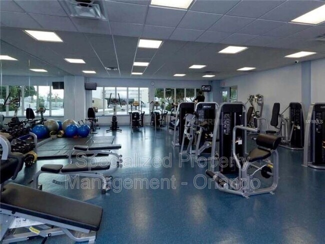 Building Photo - 100 S Eola Dr