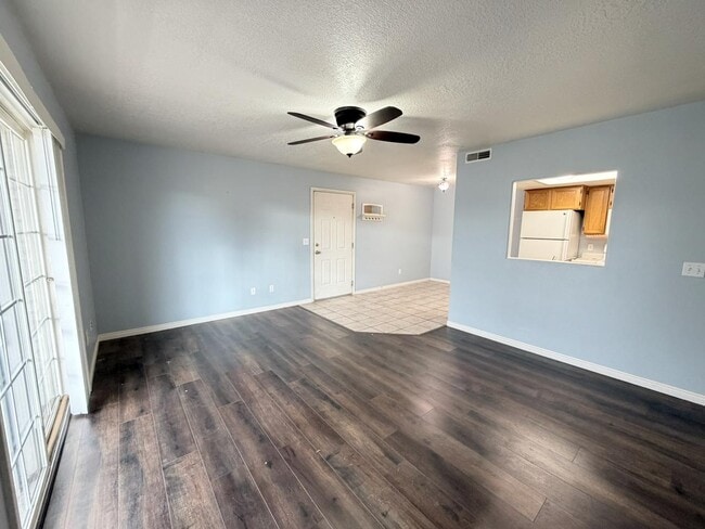 Building Photo - 1499 N 1200 W