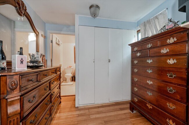 Building Photo - 37 Prospect Ave