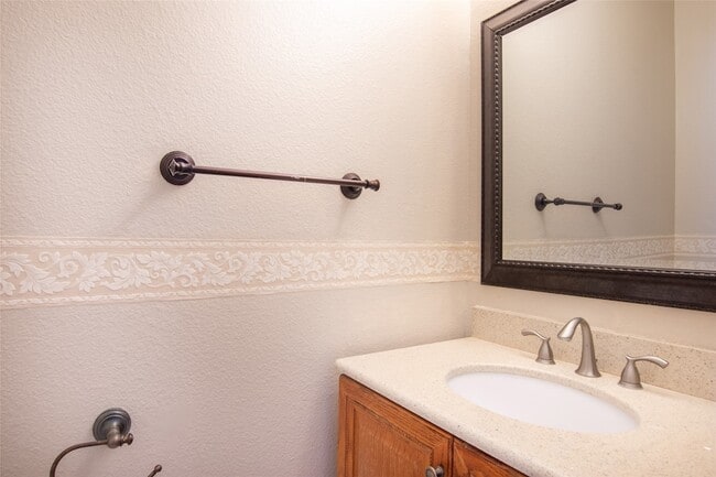 Building Photo - 3410 Santa Isabel Ct