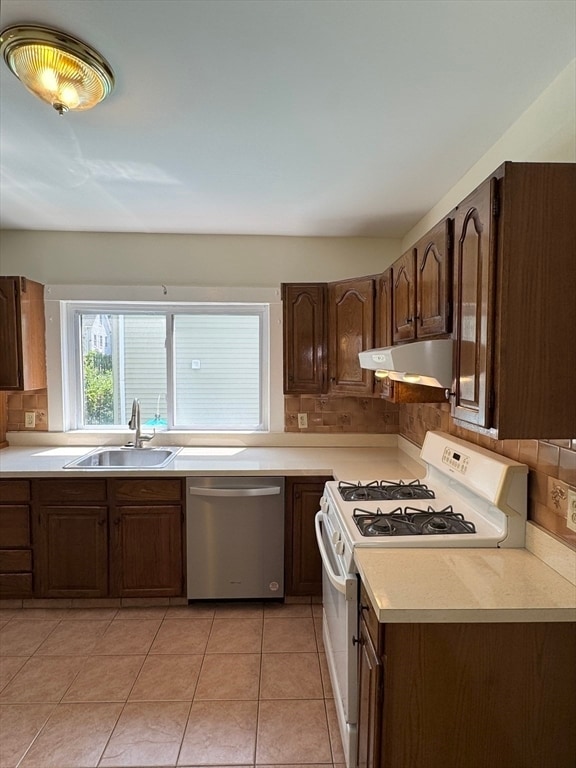 Building Photo - 10 Laurel Terrace