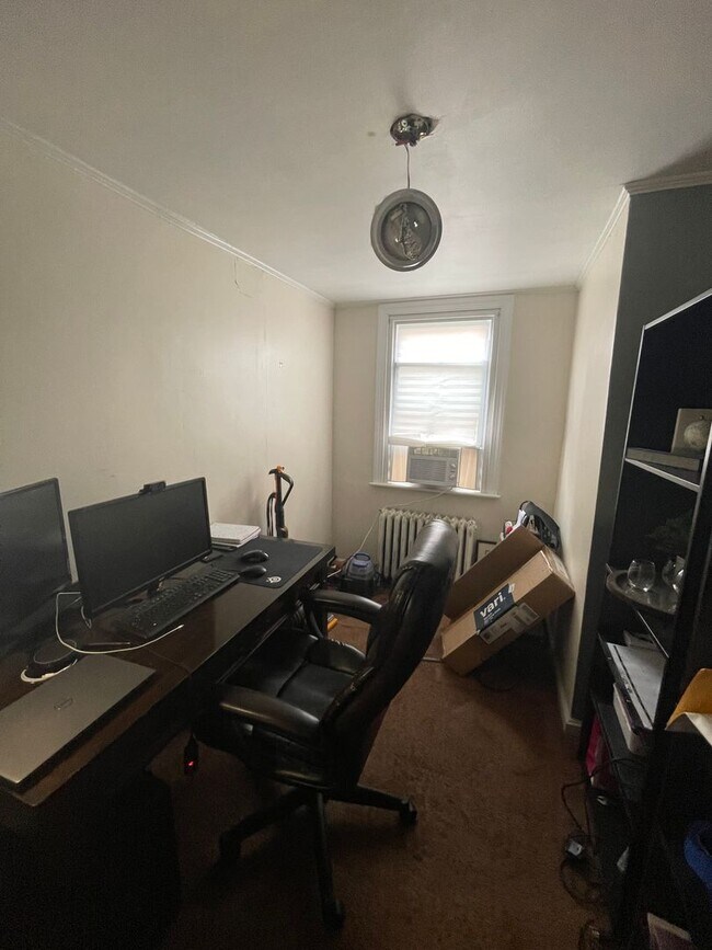 Building Photo - Modern 3 Bedroom, 1 Bath Passyunk Sq. Home...