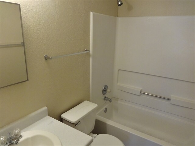 Building Photo - 7835 Cortland Oak