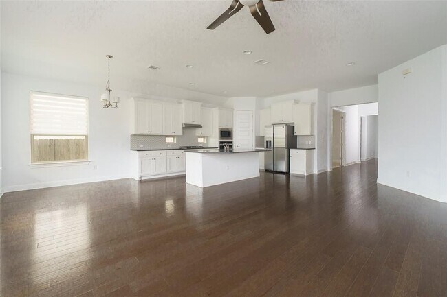 Building Photo - 3810 Brushy Creek Rd
