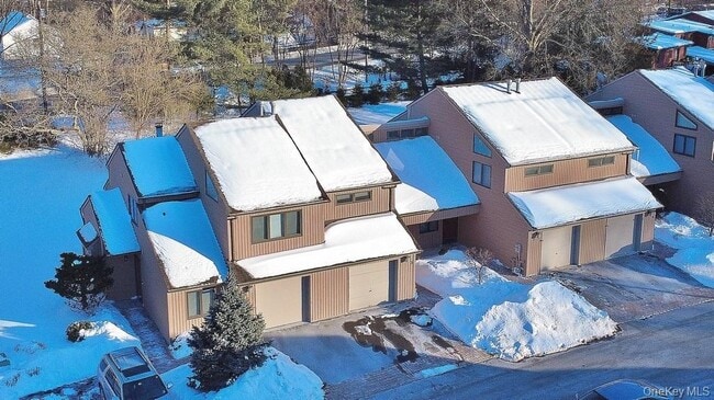 Building Photo - 63 Contempra Cir