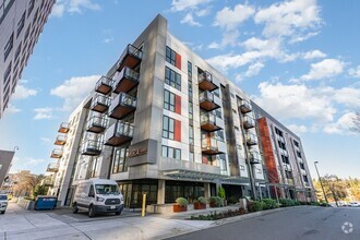 Building Photo - 1Bd/1Ba Bellevue Condo