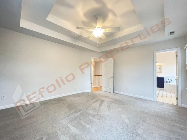 Building Photo - Gorgeous 3 Bedroom + Bonus 2-Car Garage Ho...