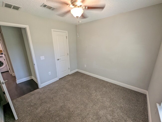 Building Photo - 5619 Charter Cir