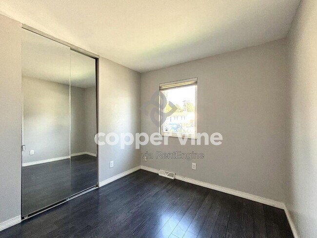 Building Photo - 10536 W 107th Ave