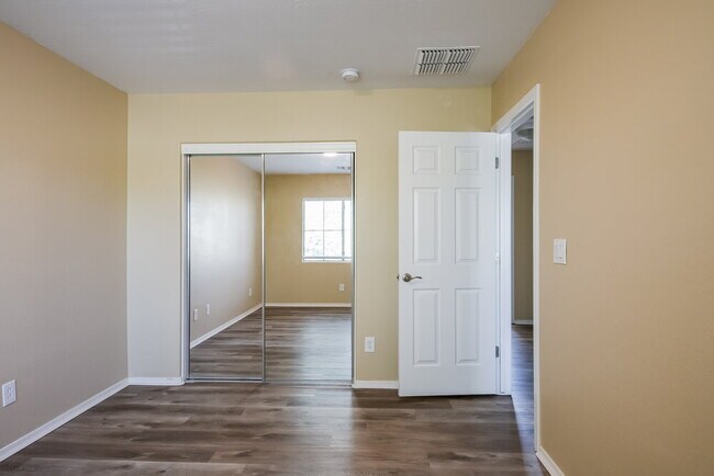 Building Photo - 3873 W Ashton Dr