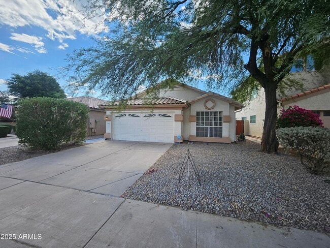 Primary Photo - 4161 E Tanglewood Dr