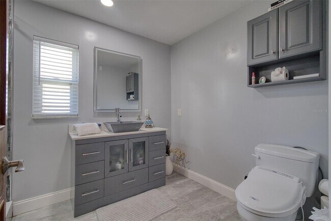 Building Photo - 2315 Minneola Rd