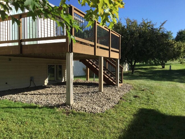 Building Photo - 3991 Whiting Ln