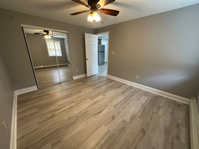 Building Photo - 49 Tappan St