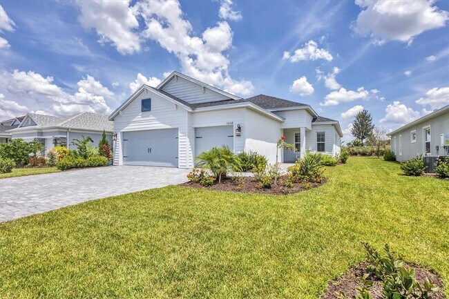 Building Photo - 10108 Hammock Brook Dr