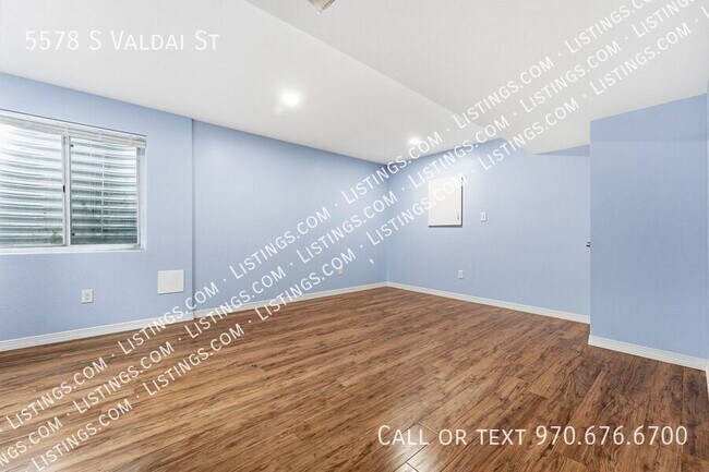 Building Photo - 5578 S Valdai St