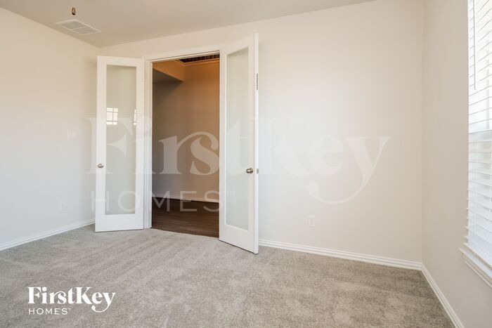 Building Photo - 24323 Huntcliff Dr