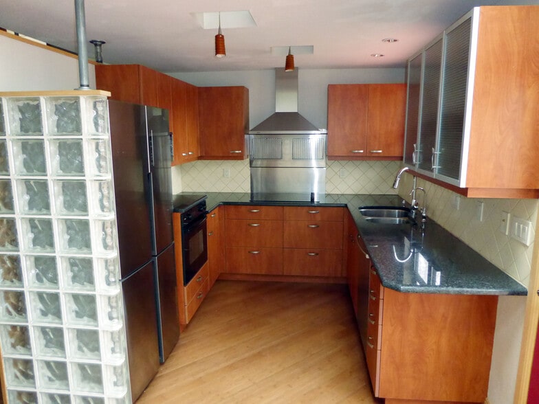 Building Photo - 1031 Mirrormere Cir